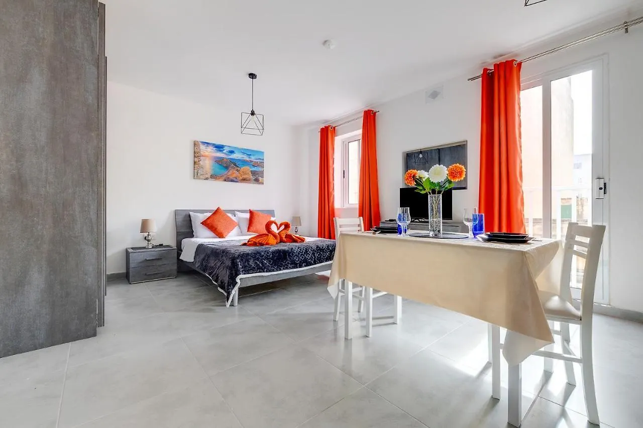 Modern Studio Central Location Sliema