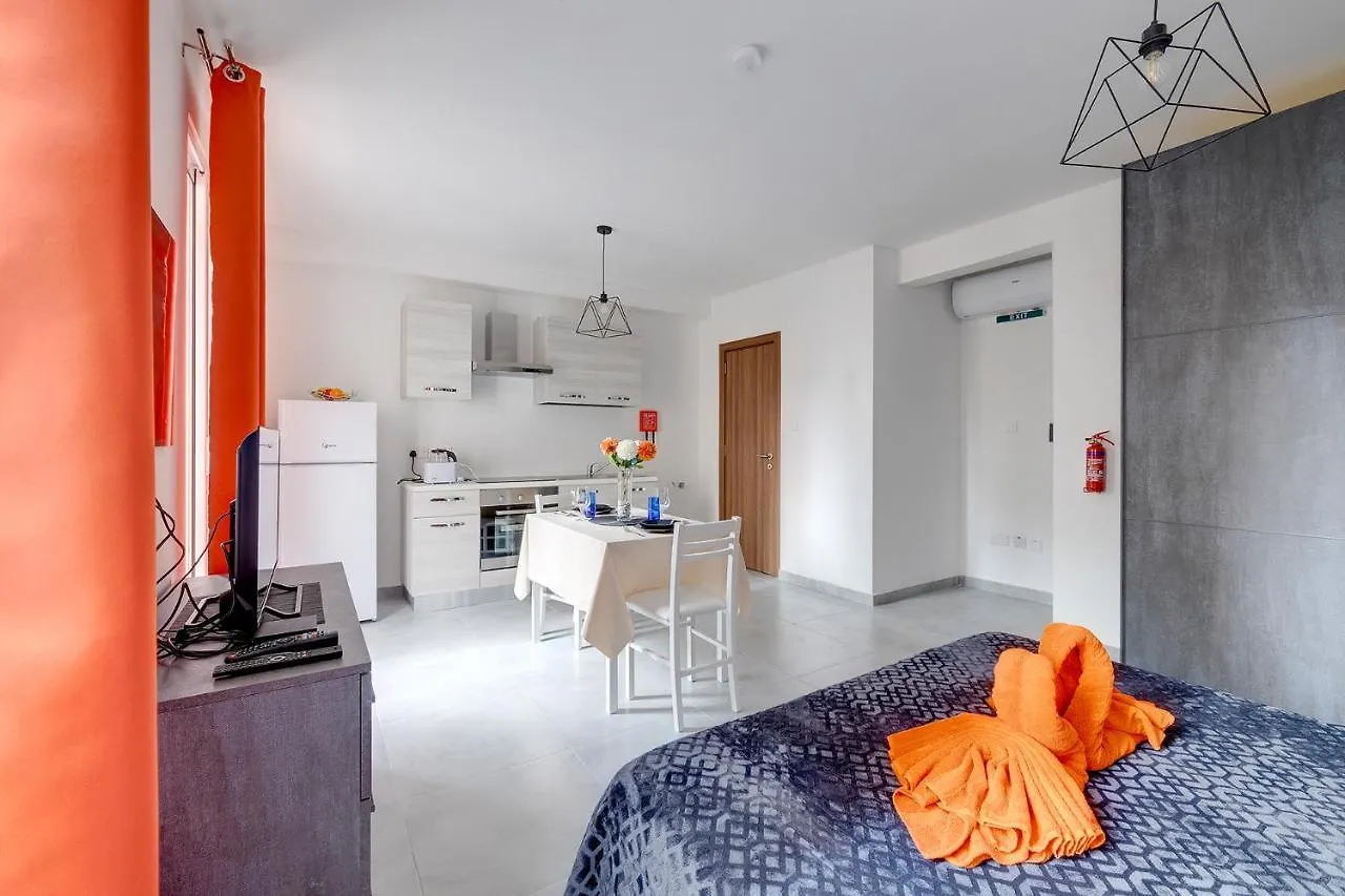 Modern Studio Central Location Sliema 0*,