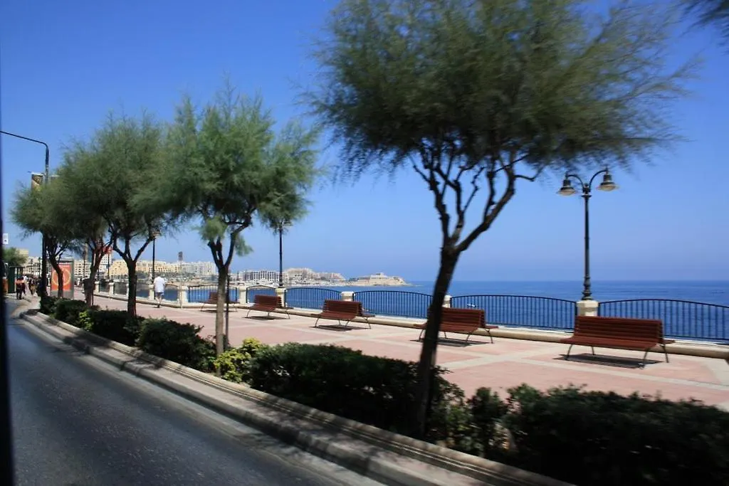 Apartment Modern Studio Central Location Sliema Malta